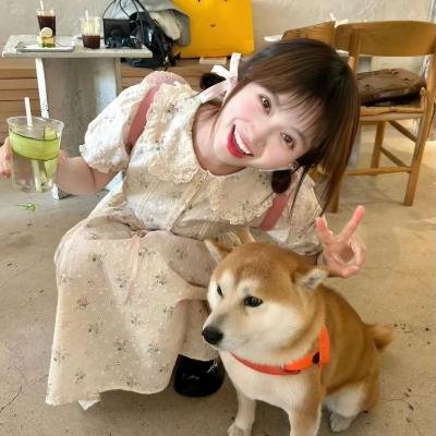 黑夜皓齿 海报